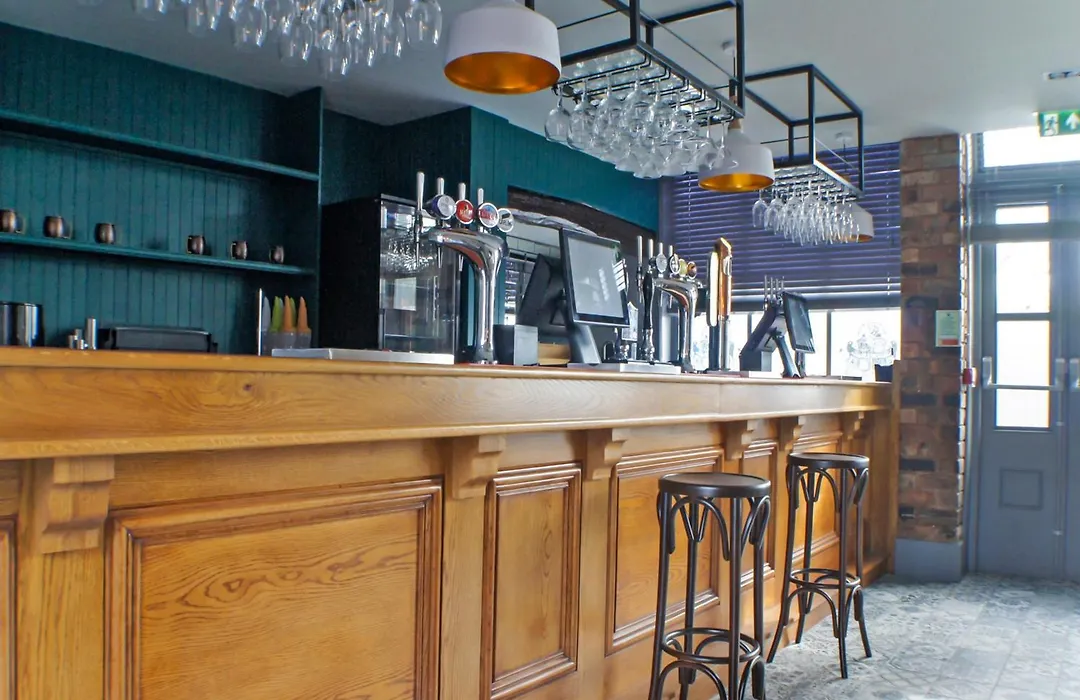 Oyo Tamworth Arms Boutique Pub & Hotel-1